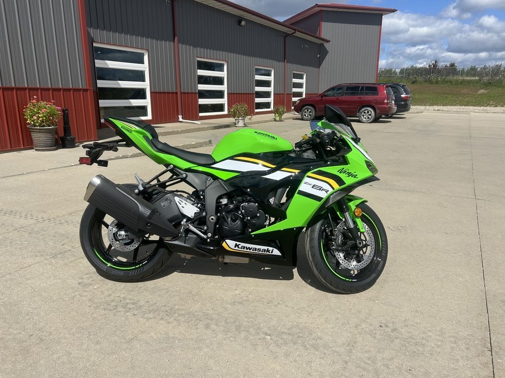 2025 Kawasaki Ninja ZX6R KRT ABS Green ABS in Cedar Falls, IA