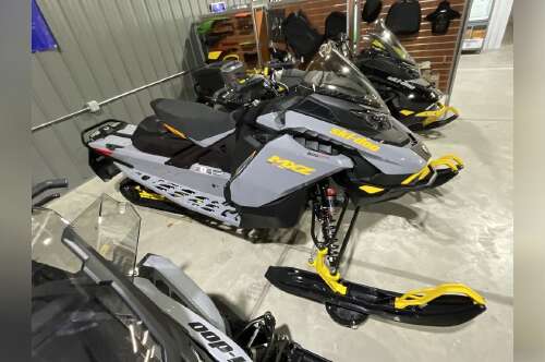 2026 Ski-Doo MXZ® Adrenaline® with Blizzard® Package 600R E-TEC 1 600R E-TEC 129 1.25 in cedar falls IA