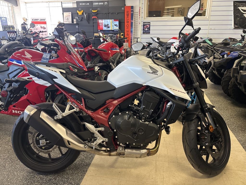 2025 Honda® CB750 Hornet BASE in Greenville, SC