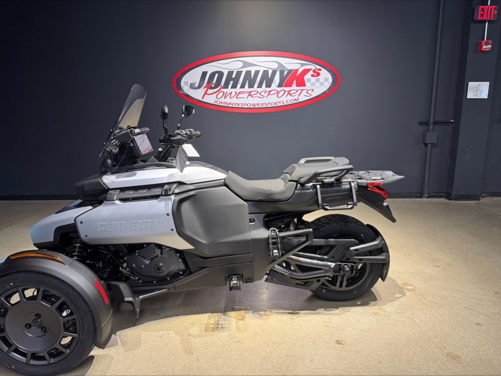 2025 Can-Am Canyon BASE in Elyria, OH