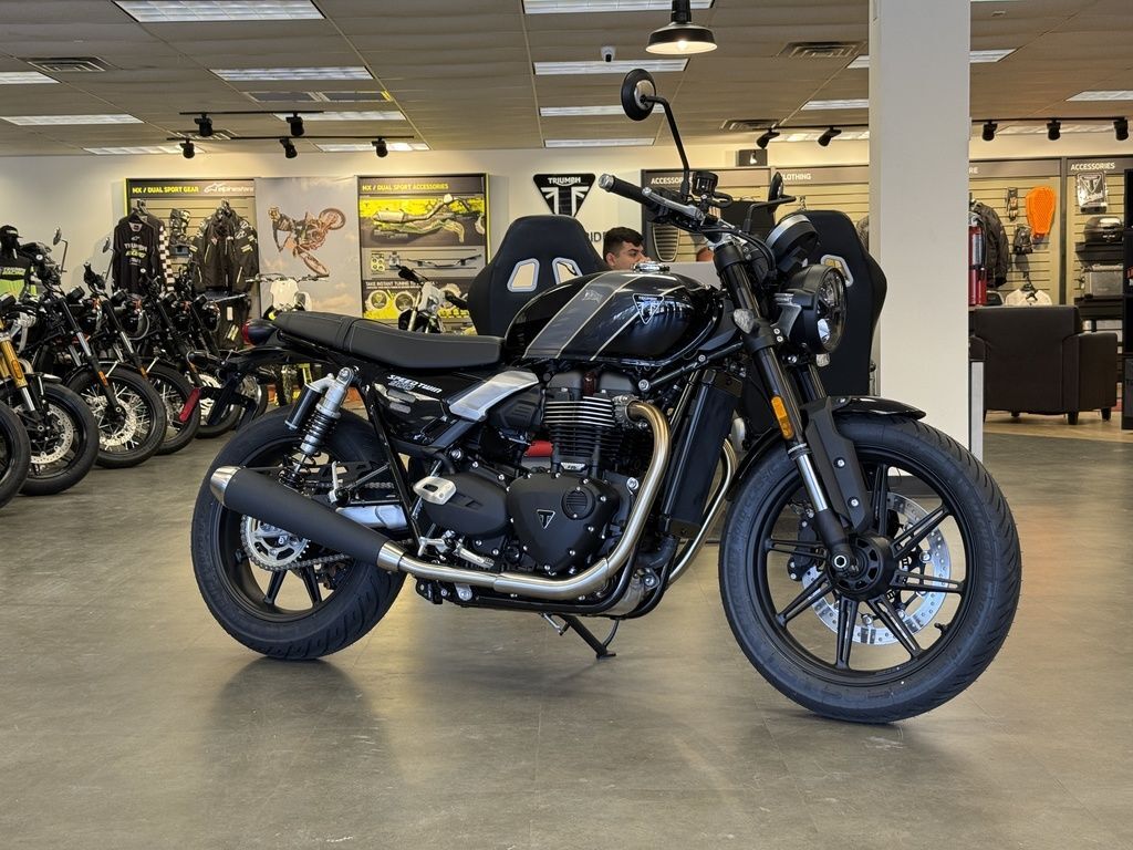 2026 Triumph Speed Twin 900 Phantom Black/Aurum Gold BASE in San Antonio, TX