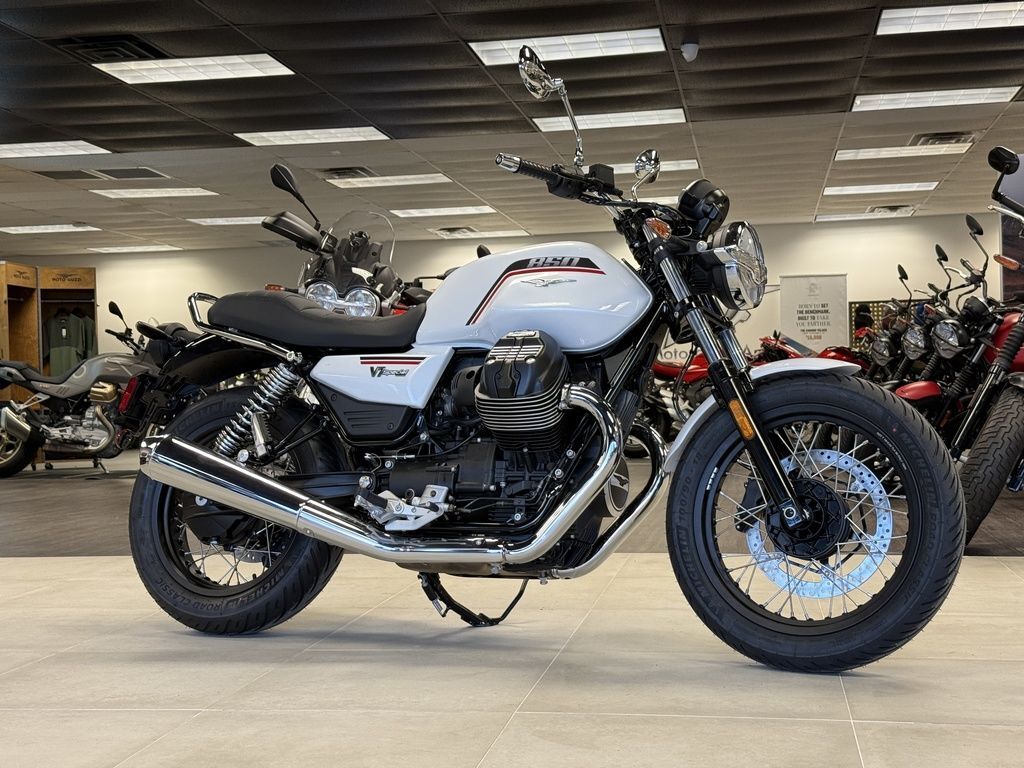 2026 Moto Guzzi V7 Special SPECIAL in San Antonio, TX