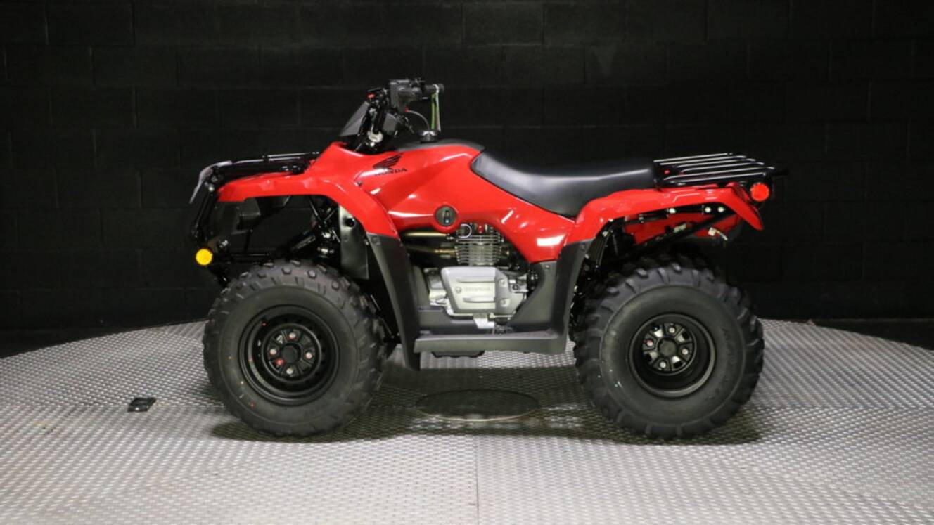 A photo of this 2026 Honda® FourTrax Recon ES