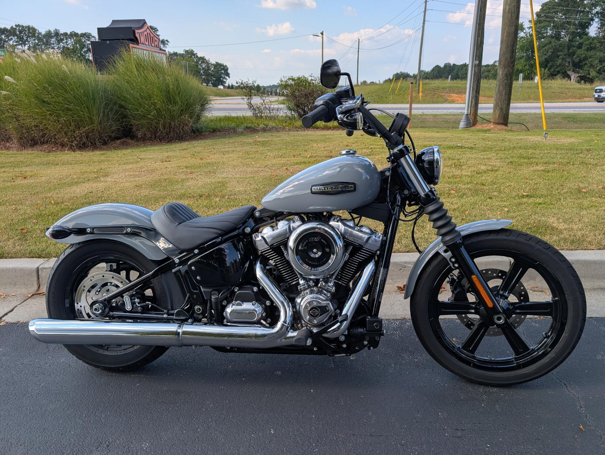 2026 Harley-Davidson Street Bob in Newnan, GA