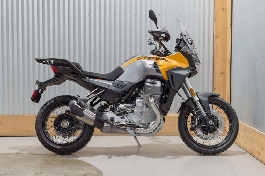 2024 Moto Guzzi Stelvio in Dunmore, PA