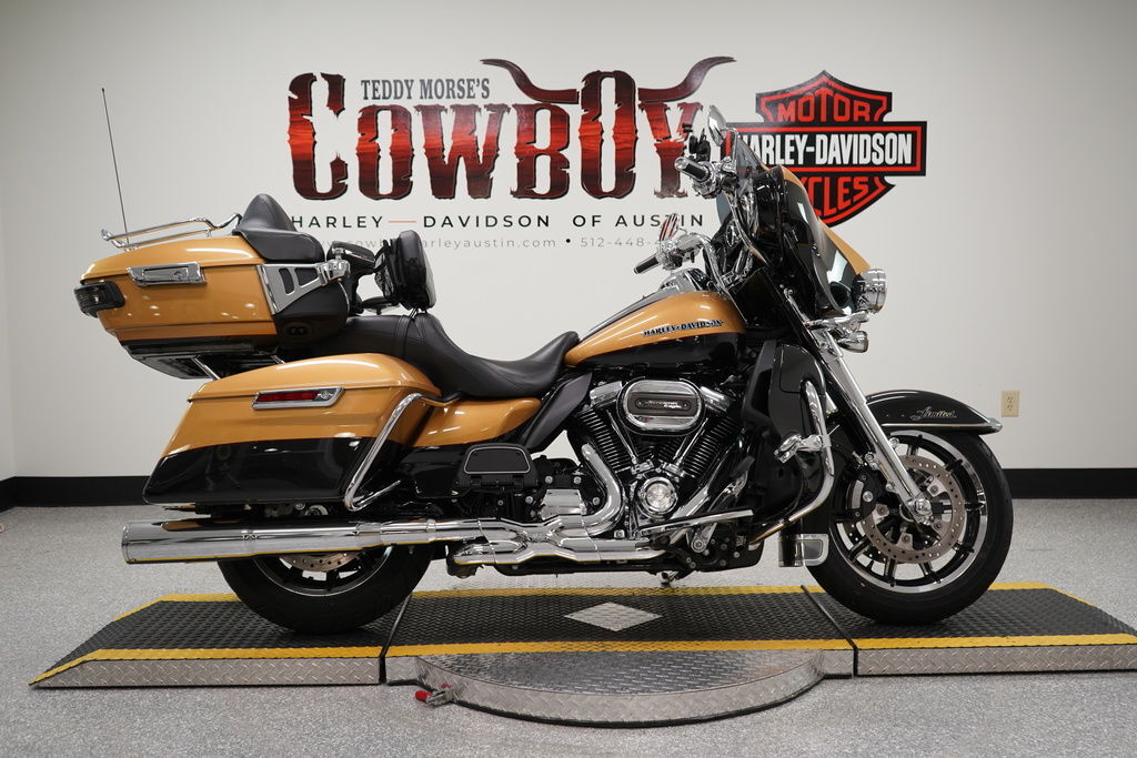 2017 Harley-Davidson® FLHTK - Ultra Limited ULTRA LIMITED in Austin, TX