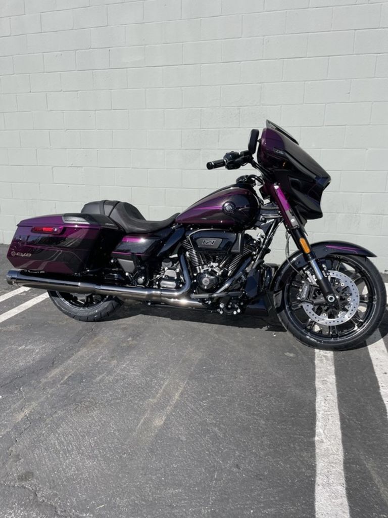 2025 Harley-Davidson® FLHXSE - CVO Street Glide® CVO in Van Nuys, CA