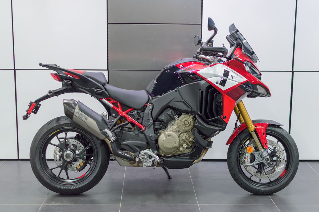 2023 Ducati Multistrada V4 Pikes Peak Livery V4 in Dunmore, PA
