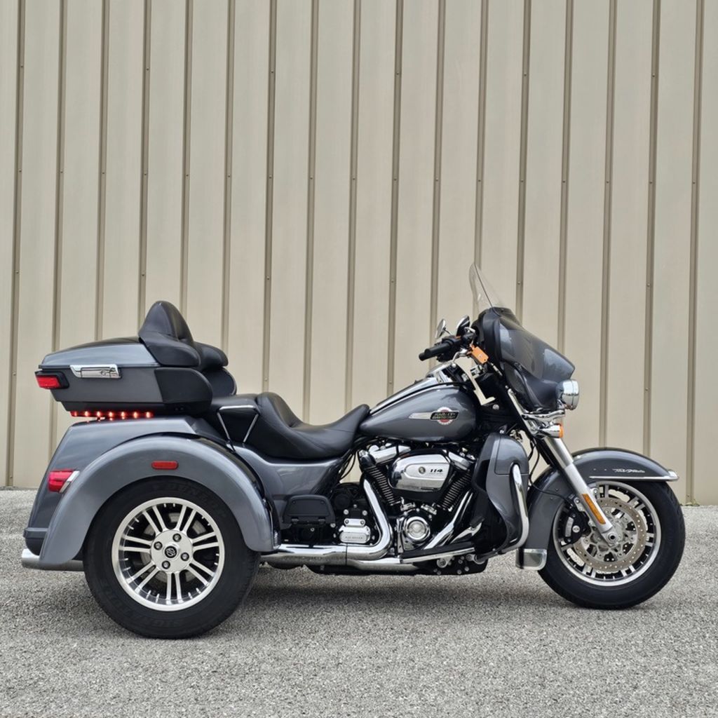 2022 Harley-Davidson® FLHTCUTG - Tri Glide® Ultra ULTRA CLASSIC in Springfield, MO