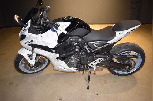 2024 Suzuki GSX-8R in elyria OH