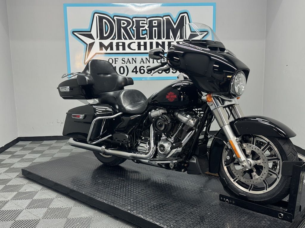 2019 Harley-Davidson® FLHT - Electra Glide® Standard STANDARD in San Antonio, TX