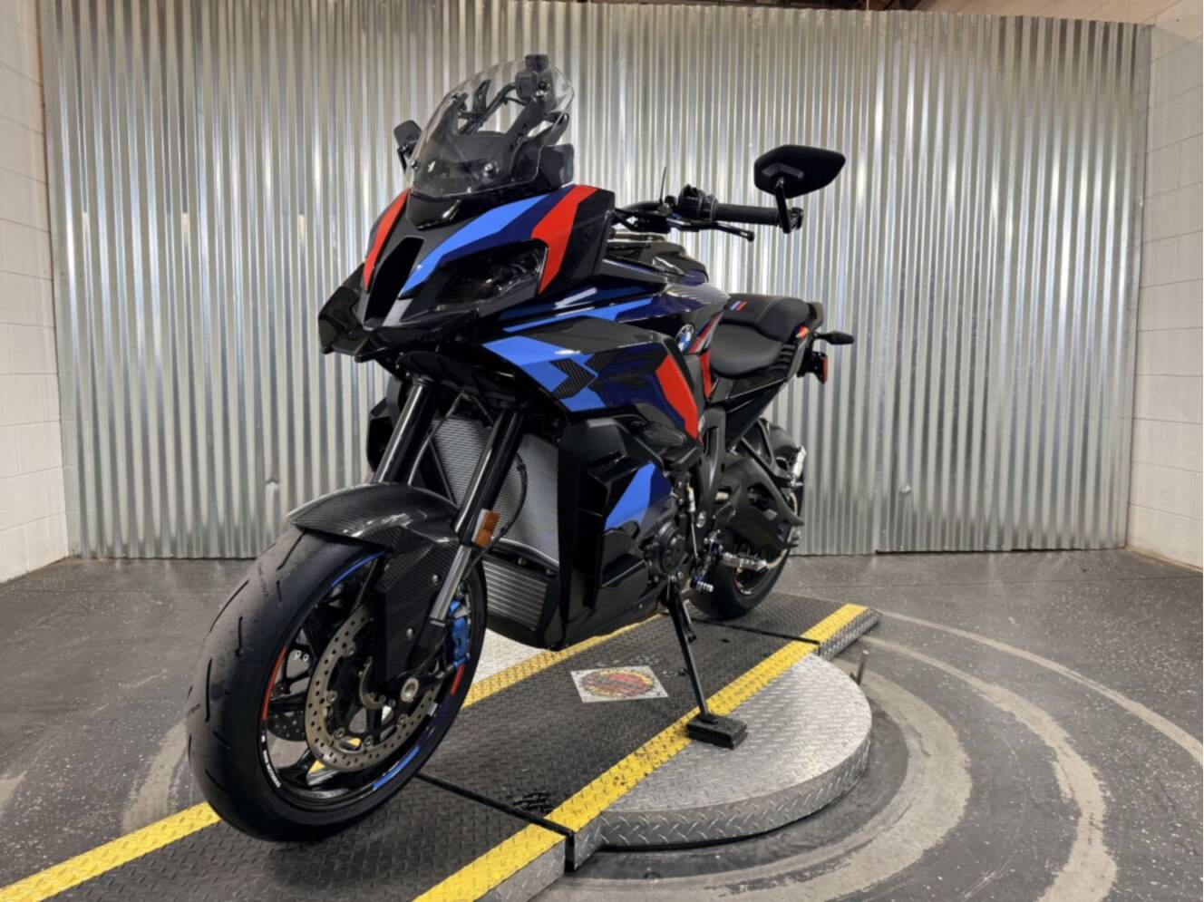 A photo of this 2026 BMW MOTORRAD M 1000 XR