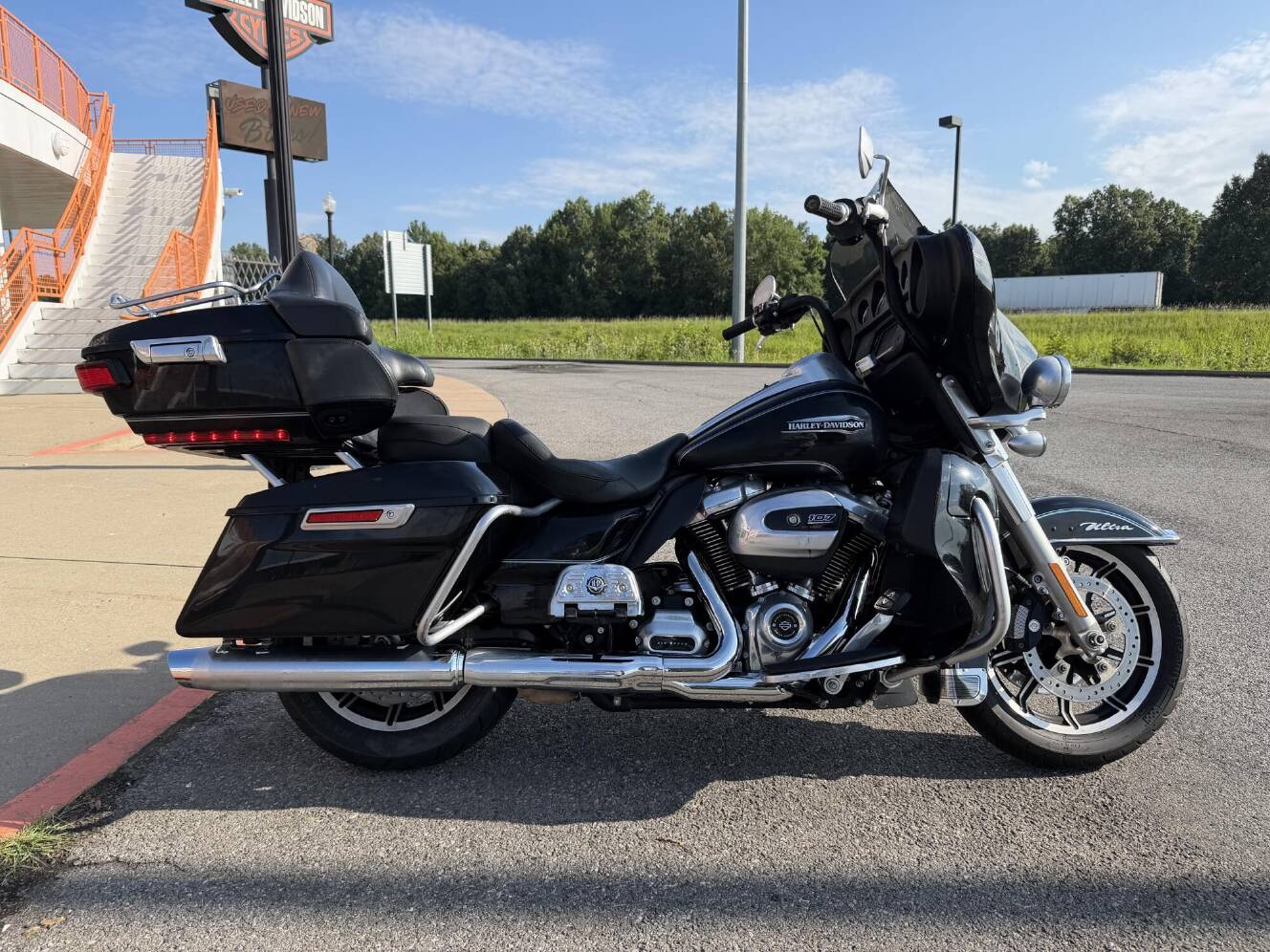 A photo of this 2018 Harley-Davidson Electra Glide Ultra Classic