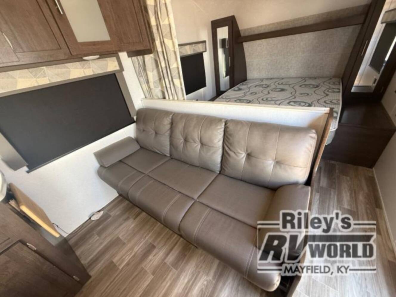 A photo of this 2020 Forest River Rv Salem Cruise Lite 261BHXL