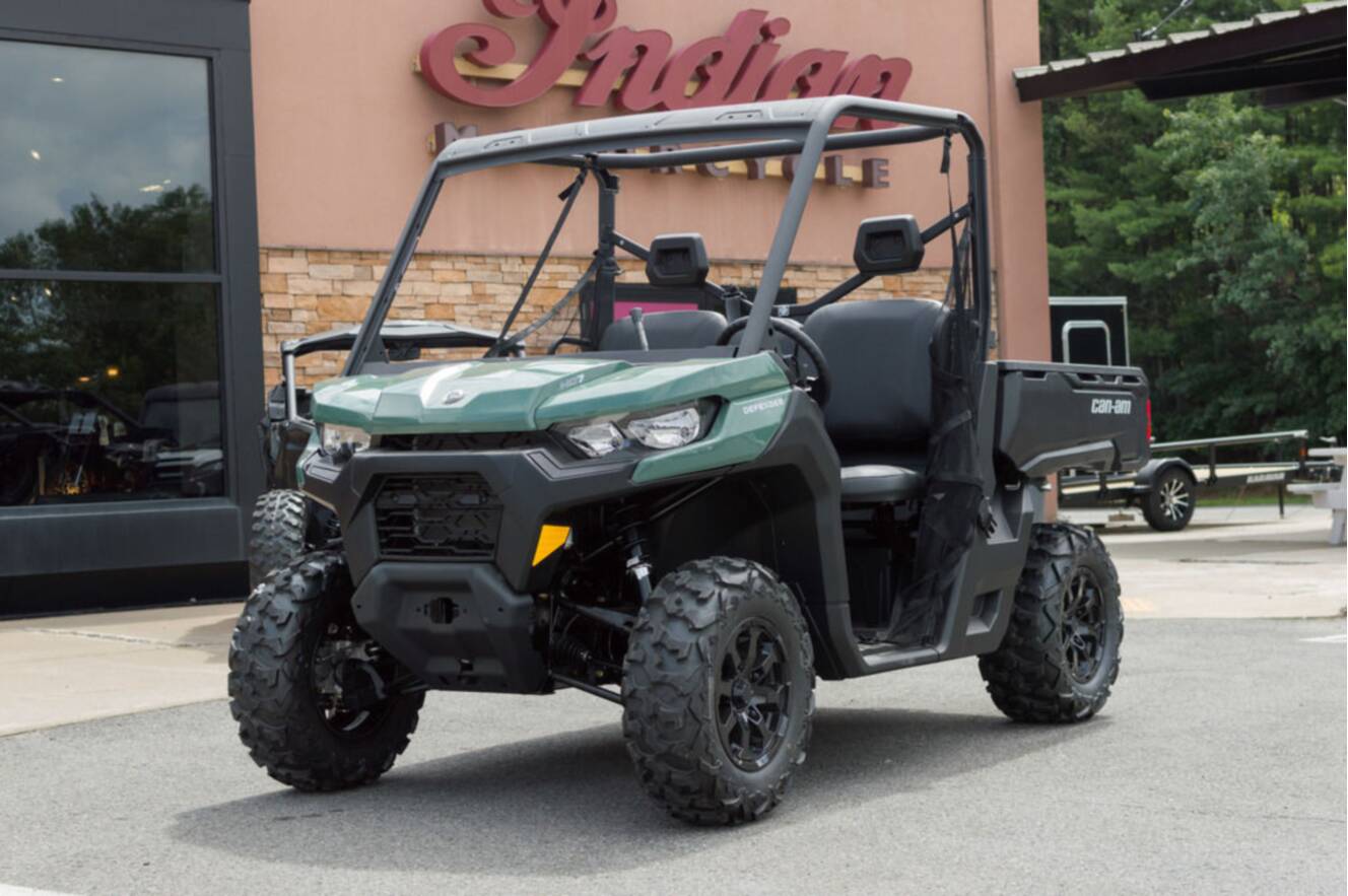 A photo of this 2026 Can-Am Defender DPS HD7 Compass Green