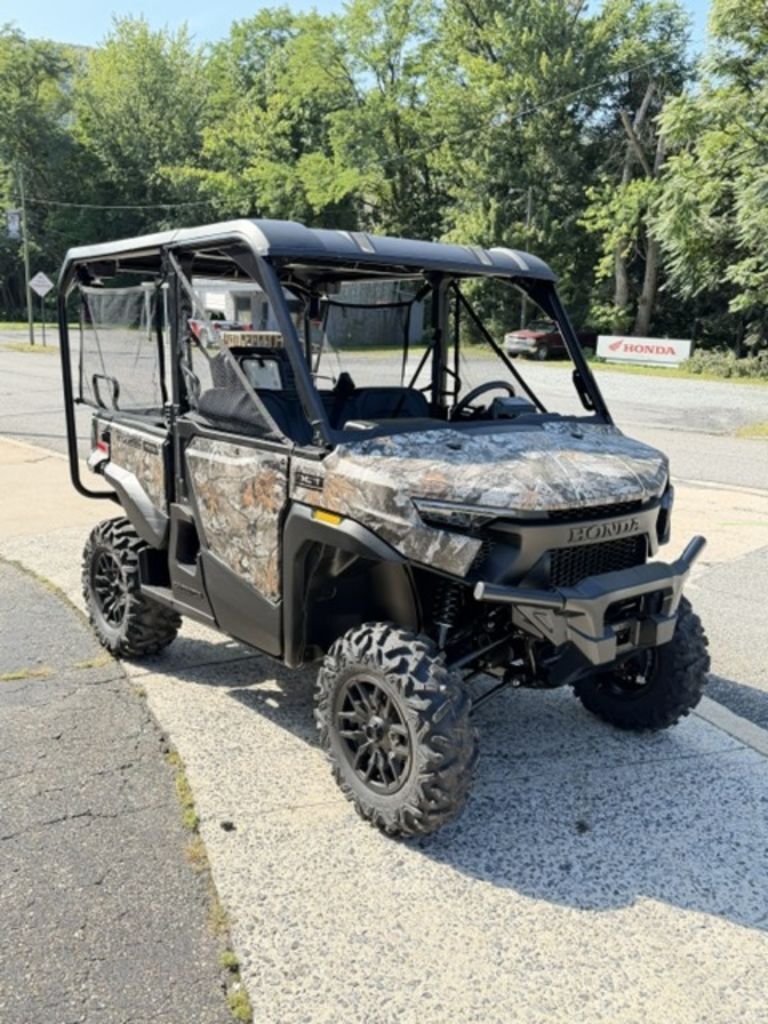 2026 Honda® Pioneer 1000-5 Deluxe in palmerton PA