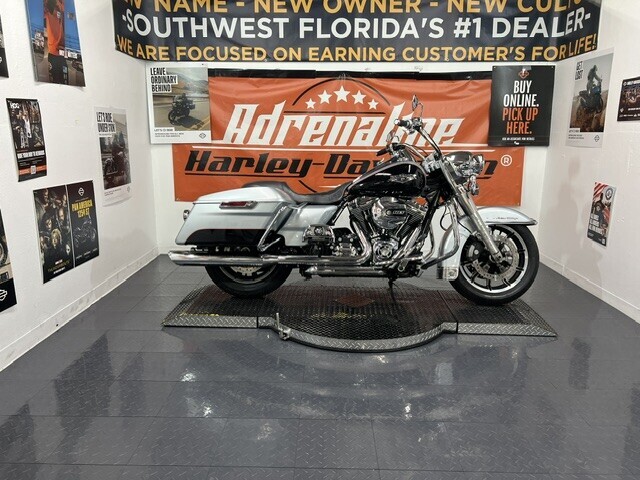2015 Harley-Davidson Road King Classic CLASSIC in Sarasota, FL