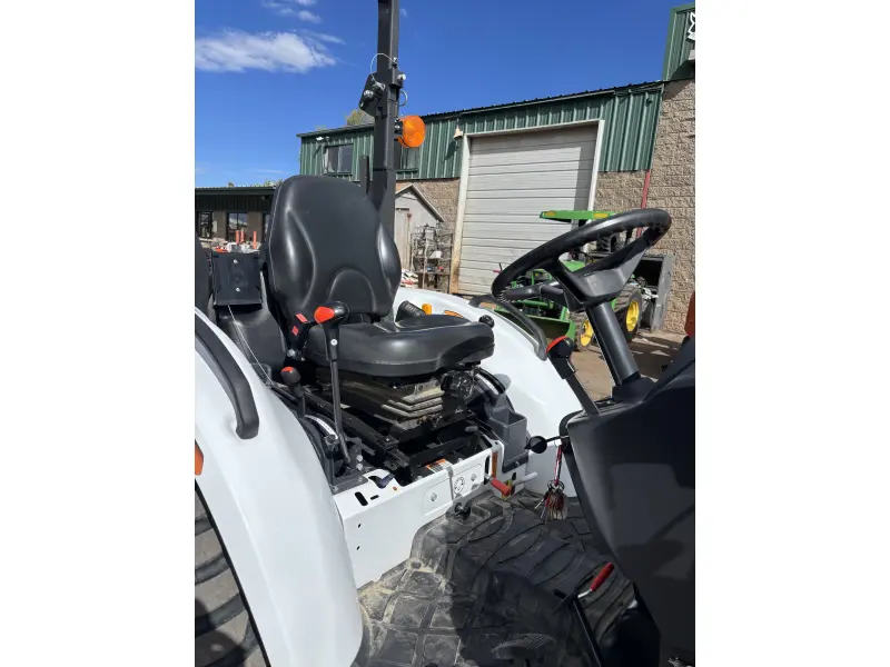 2025 Bobcat CT2035 HST