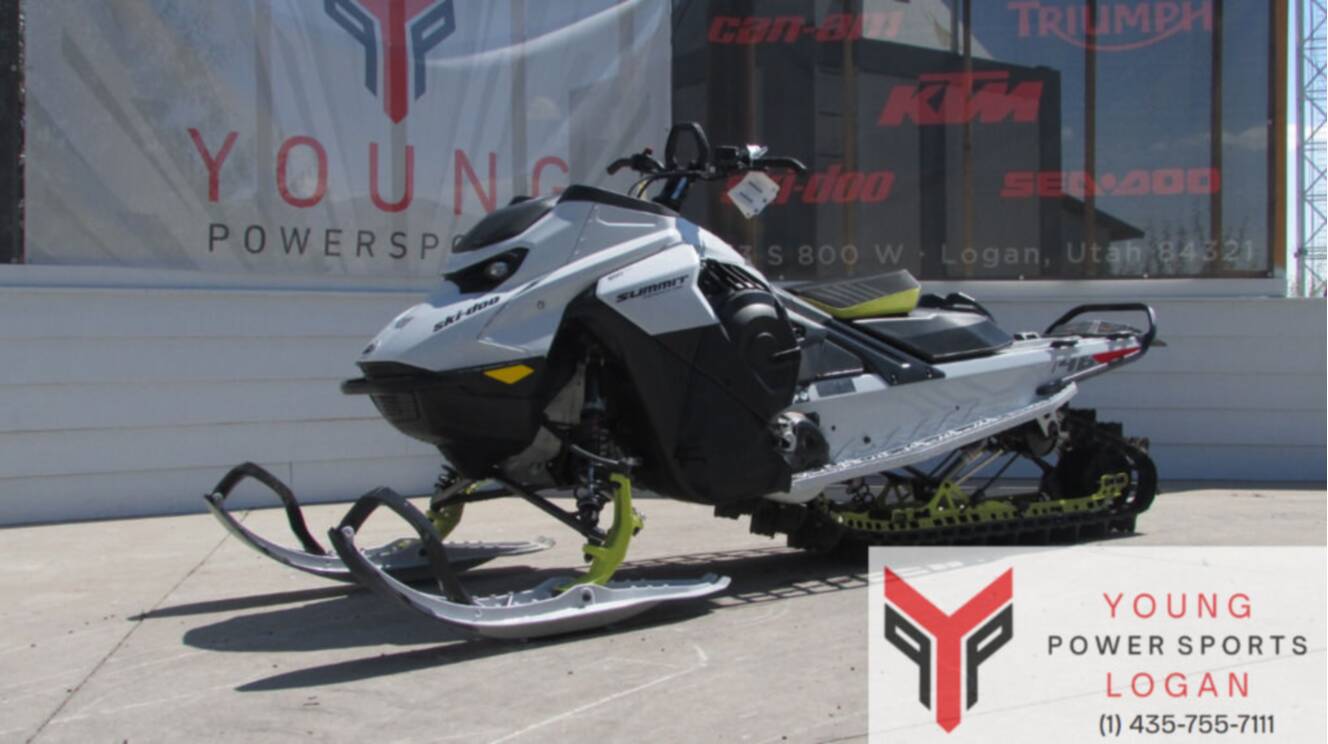 A photo of this 2025 Ski-Doo Summit® Adrenaline® with Edge Package 850 E-TEC 146 S