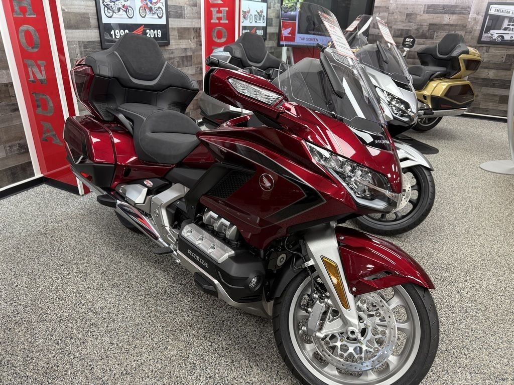 2026 Honda® Gold Wing Tour 1800 TOUR in Lake Villa, IL