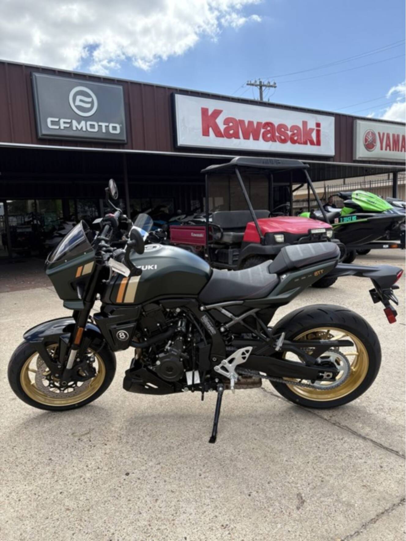 A photo of this 2026 Suzuki GSX-8TT