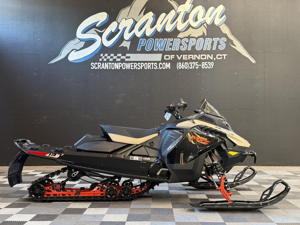 2027 Ski-Doo MXZ Adrenaline 850 E-TEC 850 E-TEC 137 1.5 in vernon CT