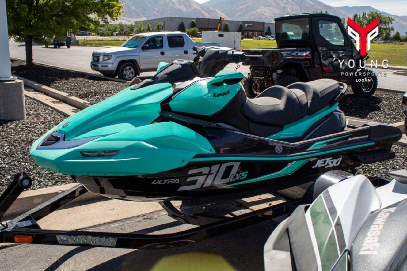 A photo of this 2026 Kawasaki Jet Ski® Ultra® 310 LX-S