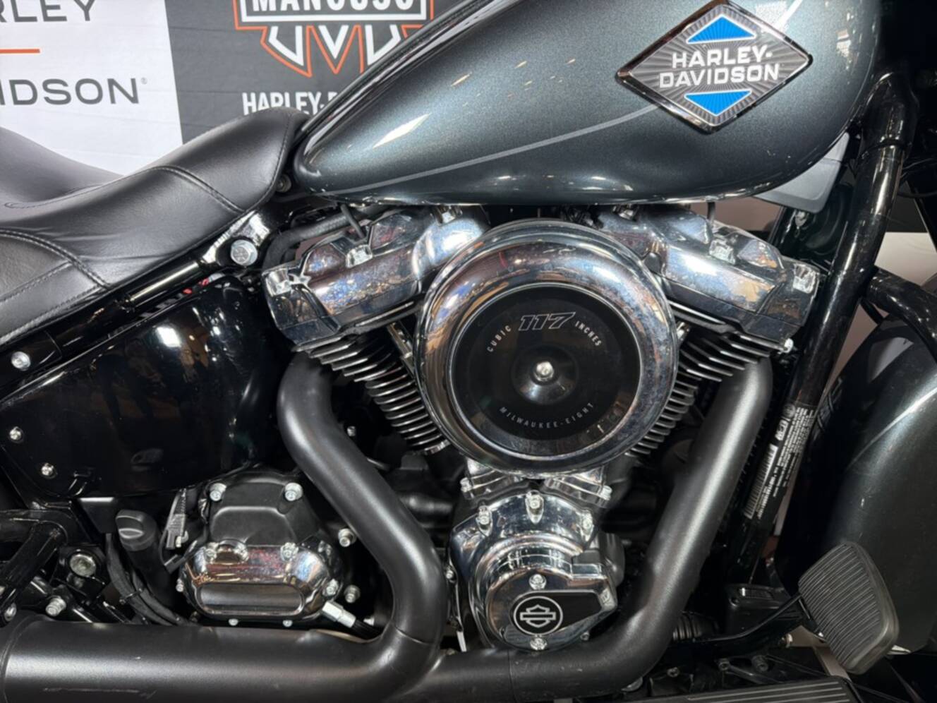 A photo of this 2025 Harley-Davidson Softail Heritage Classic