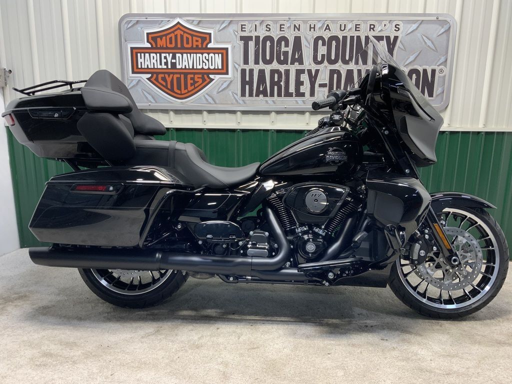 2026 Harley-Davidson® FLHXL - Street Glide® Limited LIMITED in Mansfield, PA