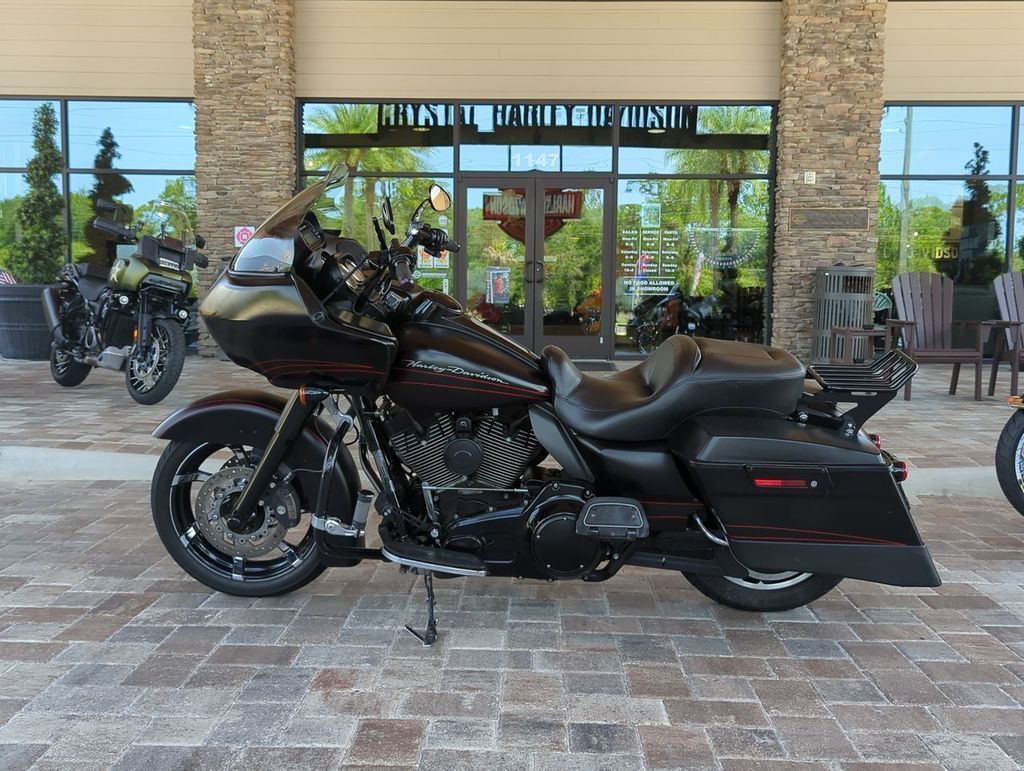 2011 Harley-Davidson® FLTRX - Road Glide® Custom in homosassa FL