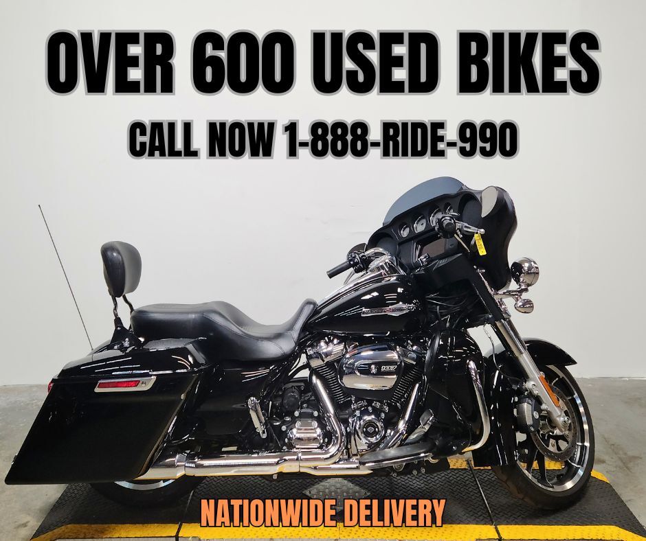 2021 Harley-Davidson® Street Glide in Sandusky, MI