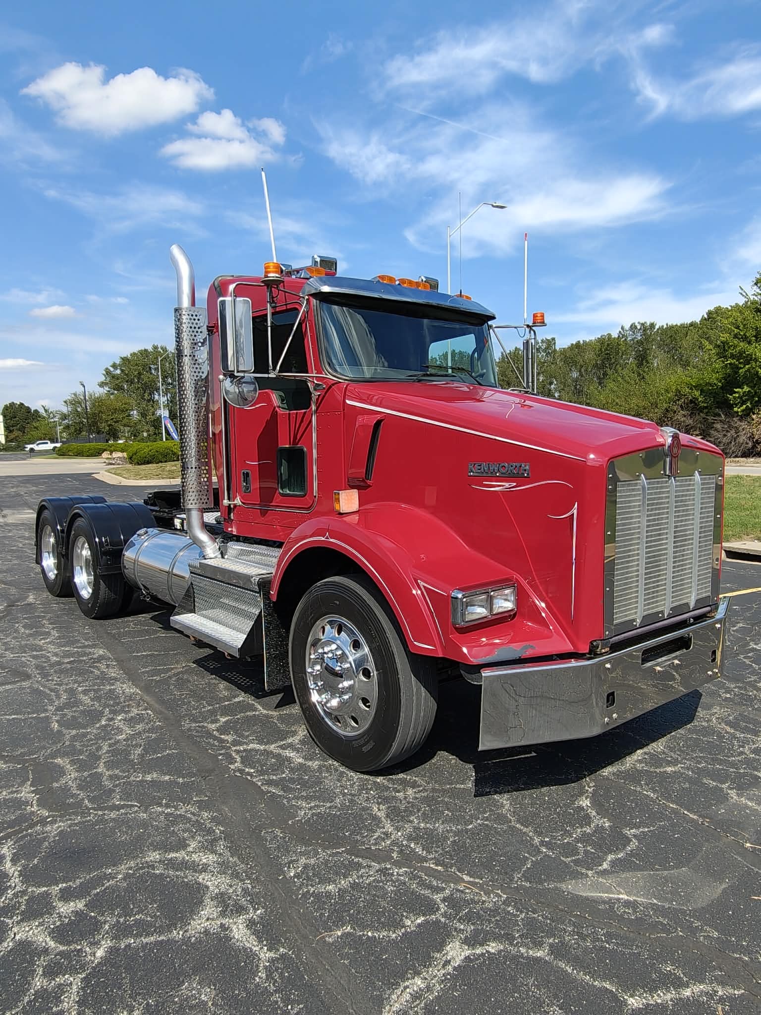 2020 KENWORTH T800 in Kansas City, MO