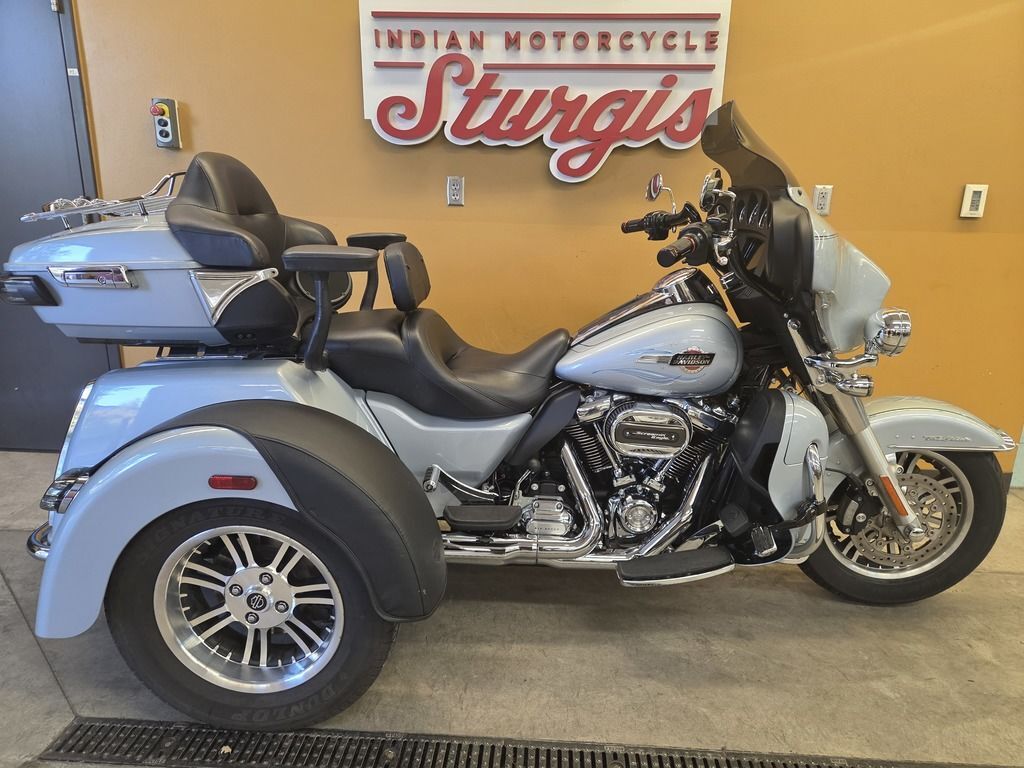 2023 Harley-Davidson® FLHTCUTG - Tri Glide® Ultra ULTRA CLASSIC in Sturgis, SD