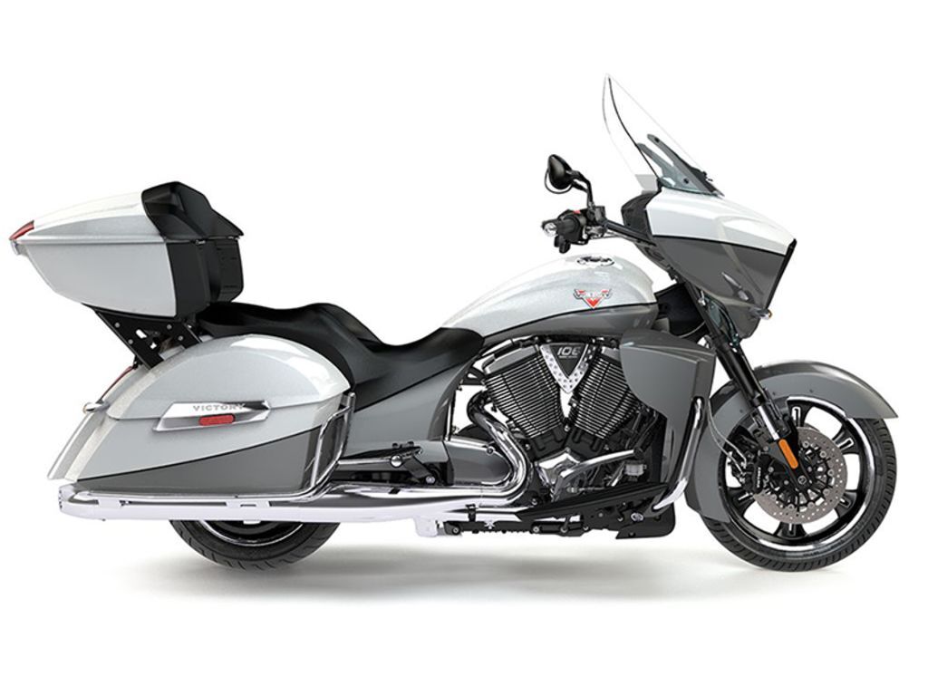 2016 Victory Motorcycles® Cross Country Tour® Two-Tone White Pearl and Gray BASE in Sturgis, SD