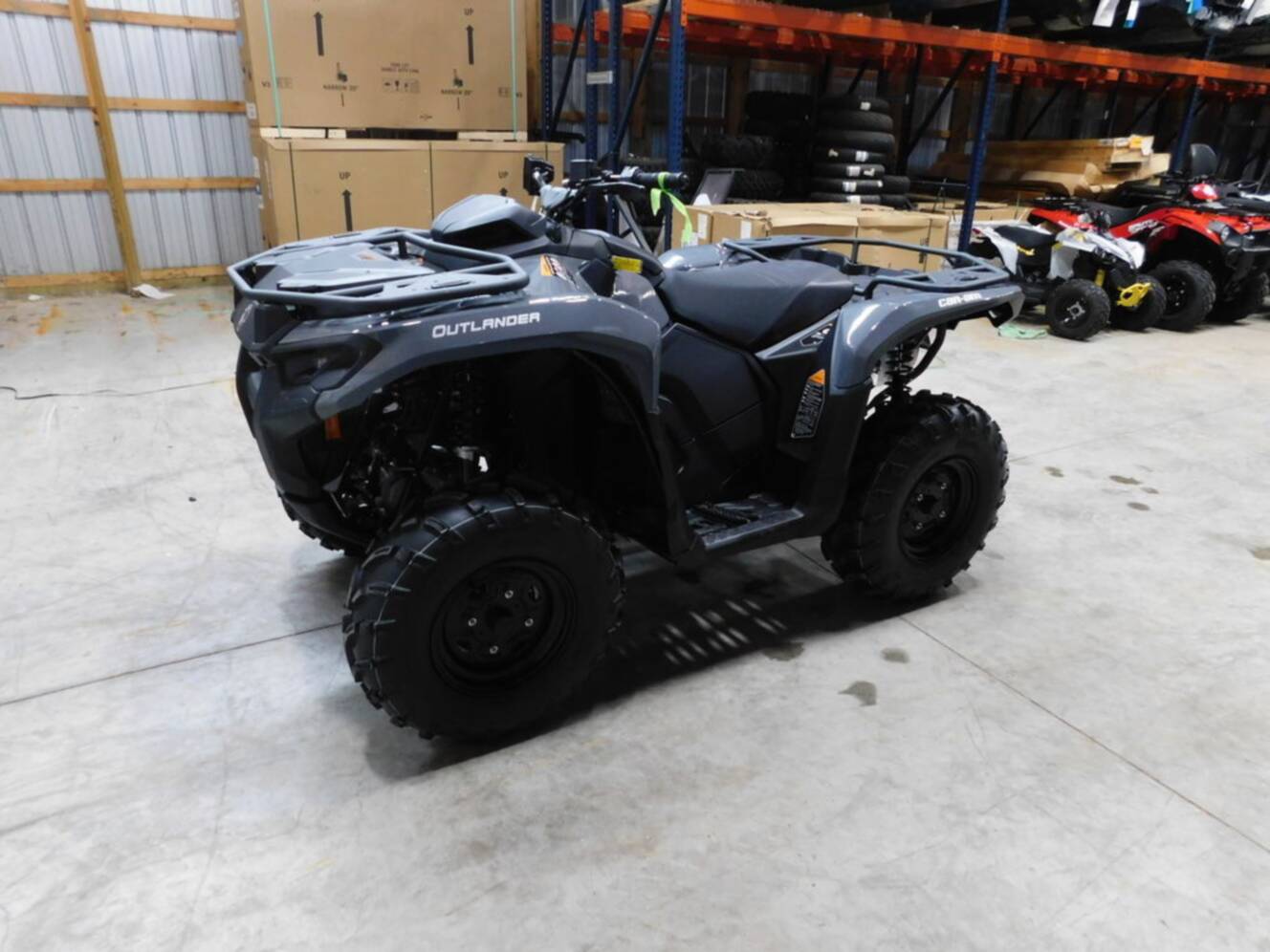 A photo of this 2026 Can-Am Outlander DPS 700