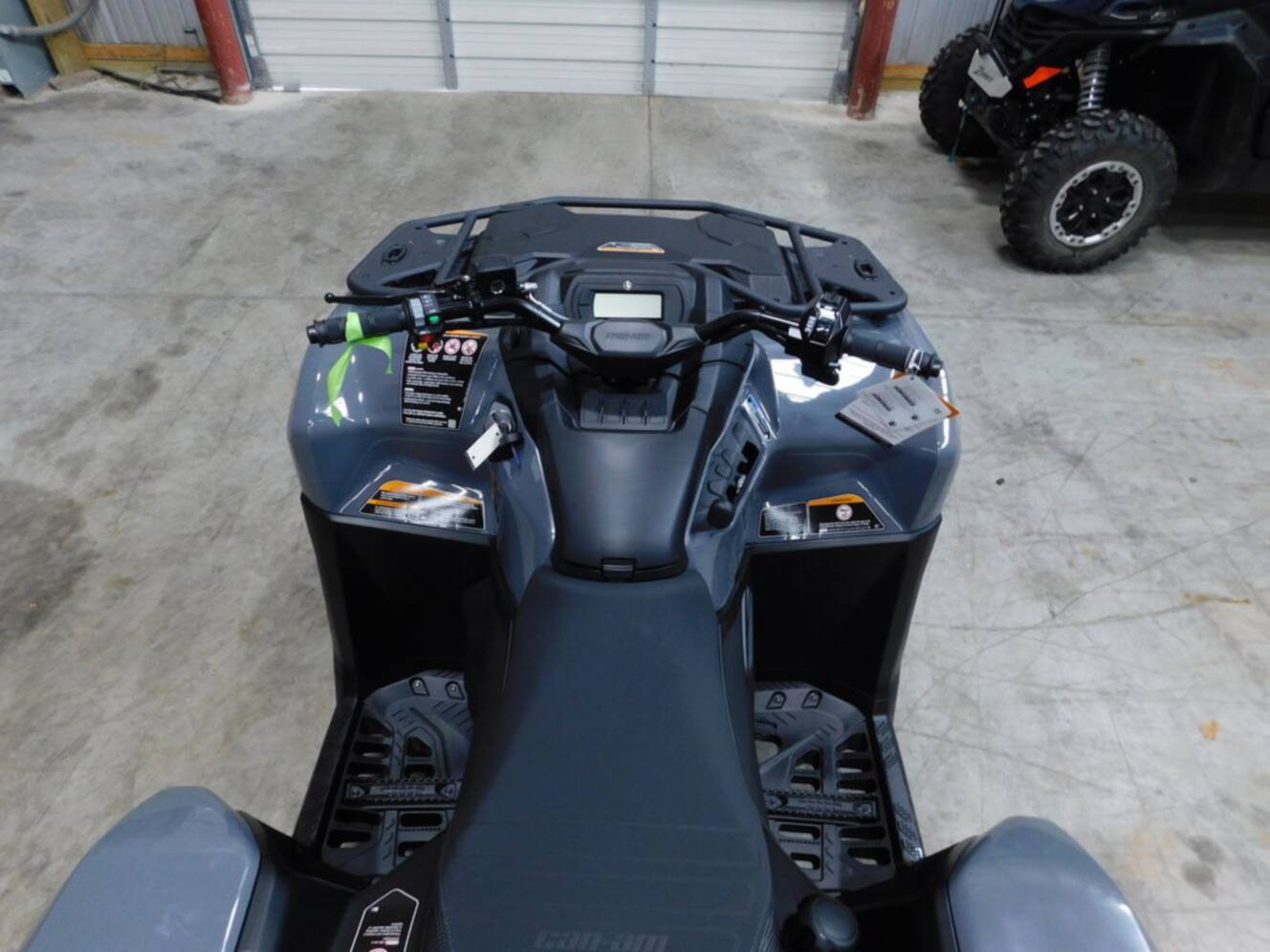 A photo of this 2026 Can-Am Outlander DPS 700