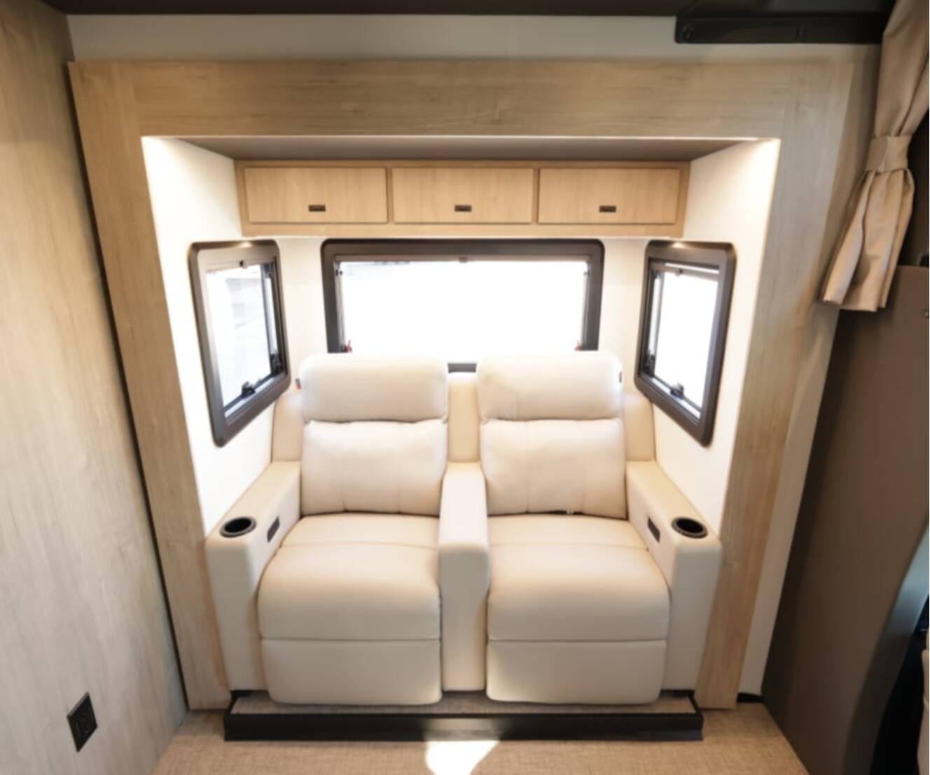 A photo of this 2027 Grand Design LINEAGE SERIES M 25TK-FBP