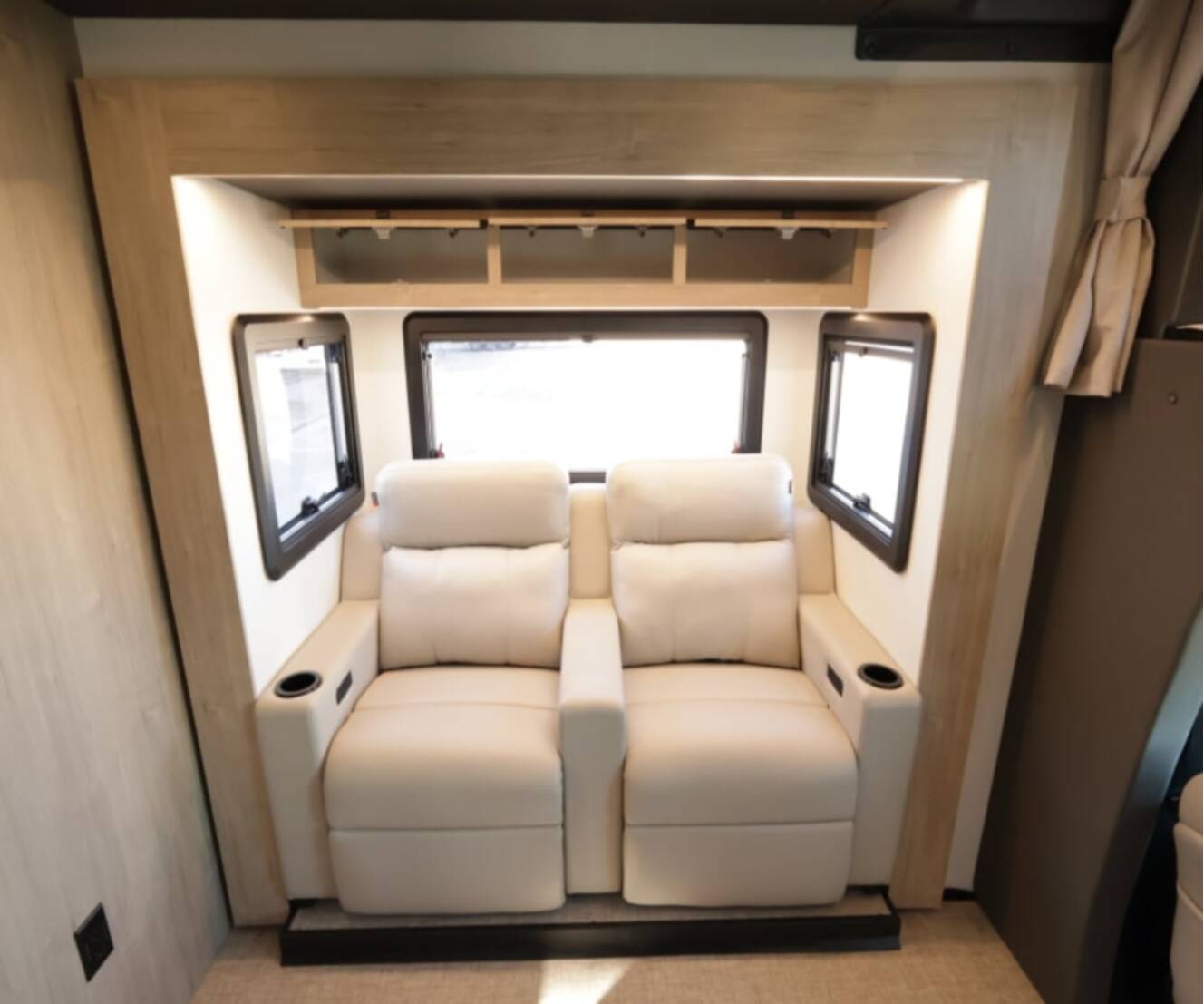 A photo of this 2027 Grand Design LINEAGE SERIES M 25TK-FBP