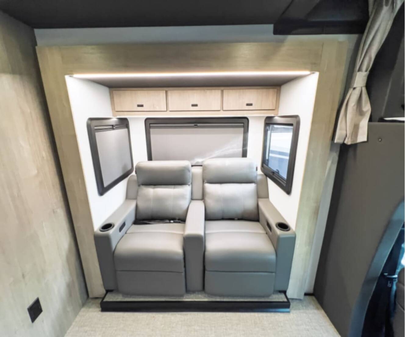 A photo of this 2027 Grand Design LINEAGE SERIES M 25TK-FBP