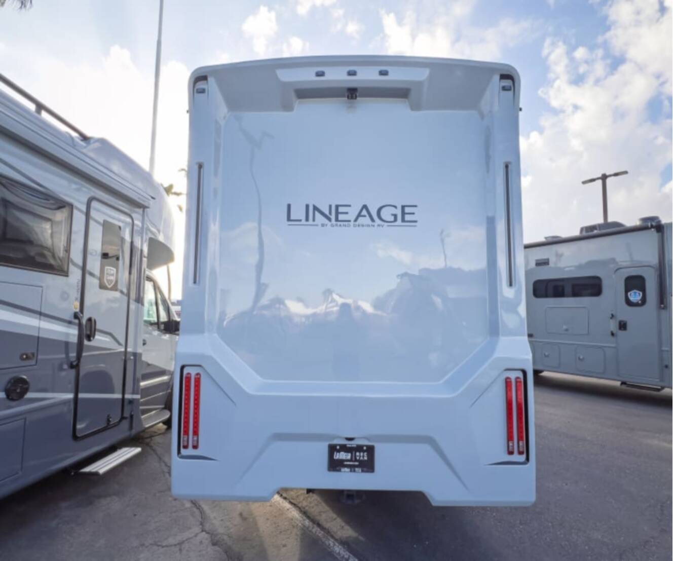 A photo of this 2027 Grand Design LINEAGE SERIES M 25TK-FBP