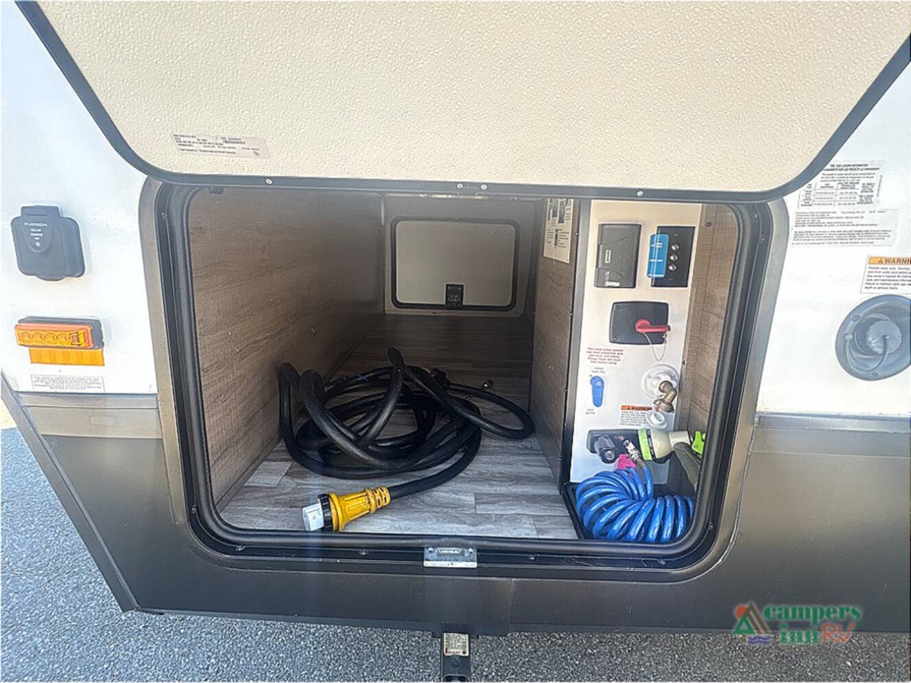 A photo of this 2020 Grand Design Imagine 2970RL
