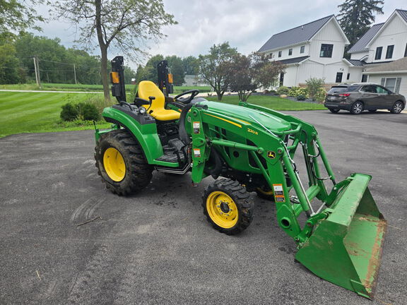 2022 John Deere 2032R in Tiffin, OH