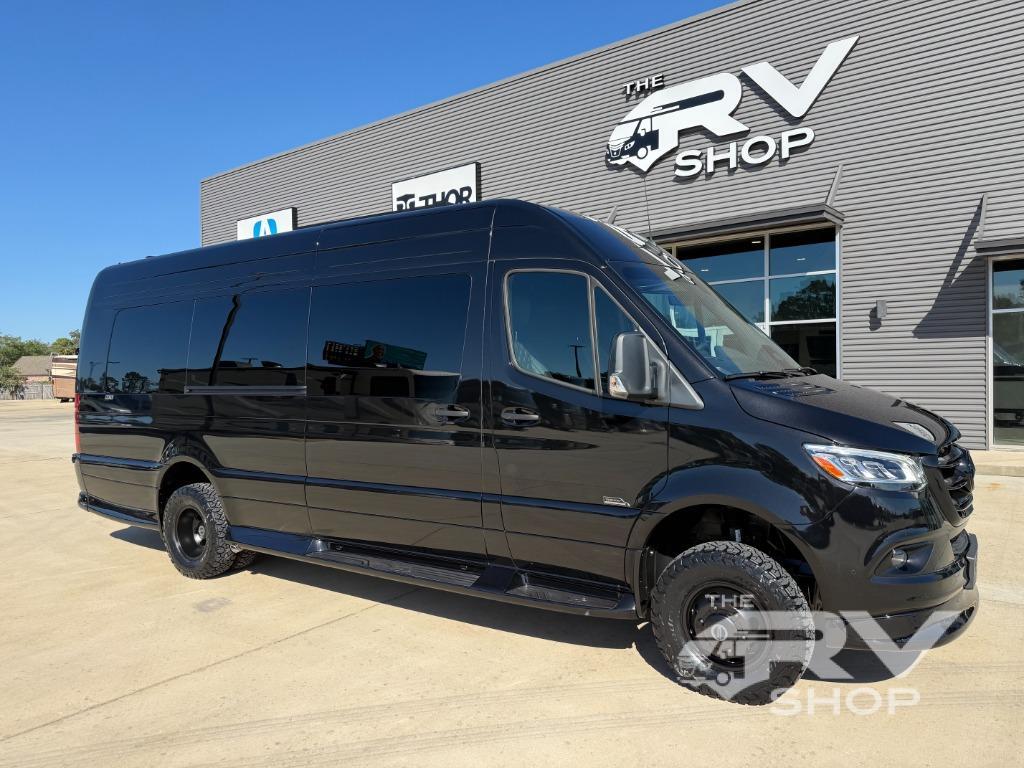2027 Midwest Automotive Designs Luxe Cruiser D6 170 D6 in baton rouge LA