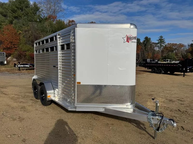 2026 FRONTIER Livestock 14'7" Aluminum 7K Livestock Trailer w/Sliding in Loudon, NH
