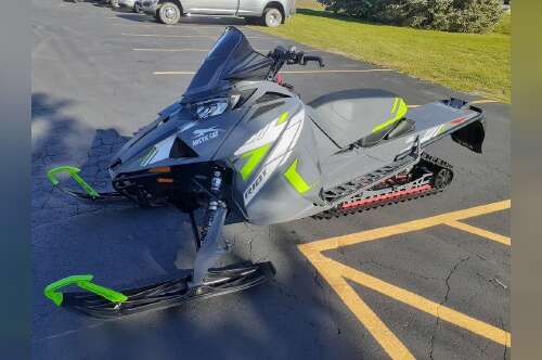 2022 Arctic Cat® Riot 8000 146"/1.35" ARS II w/ QS3 S. Green Full Send K in big bend WI