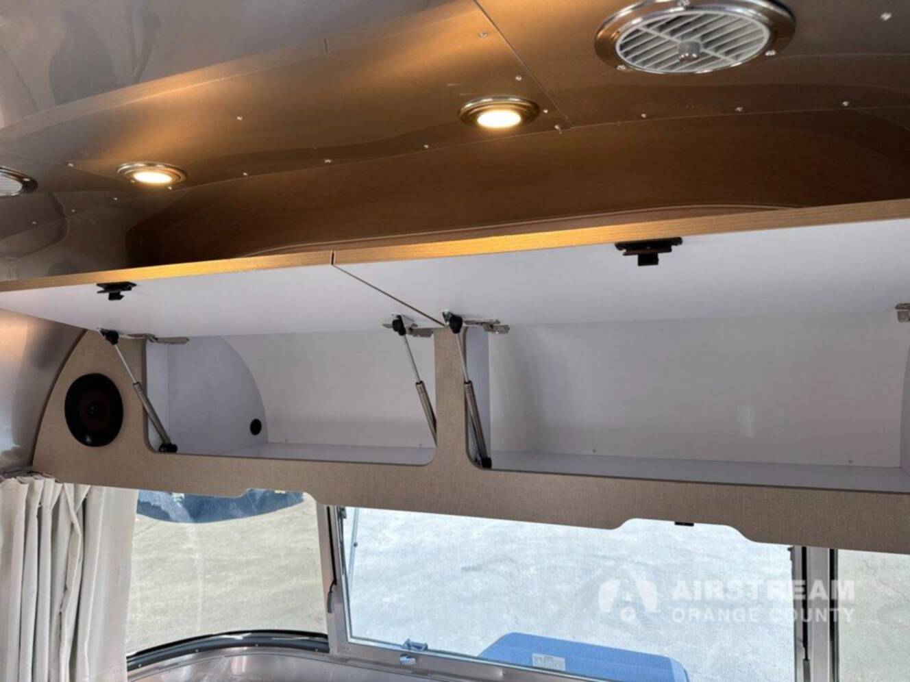 A photo of this 2027 Airstream Flying Cloud 27FB Twin