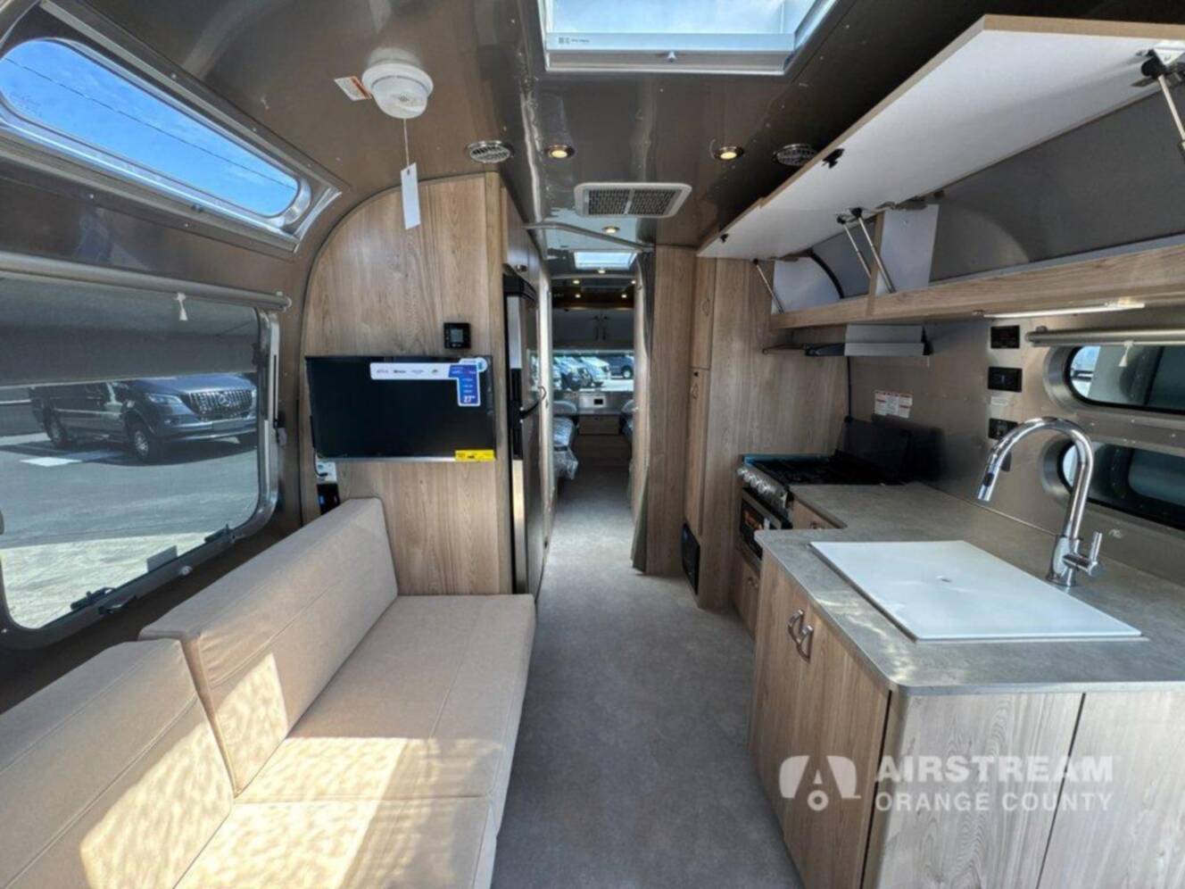 A photo of this 2027 Airstream Flying Cloud 27FB Twin