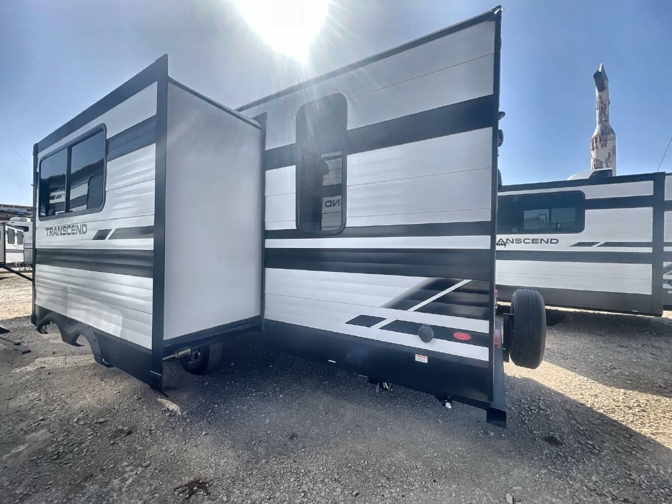 A photo of this 2027 Grand Design Transcend 285RKT