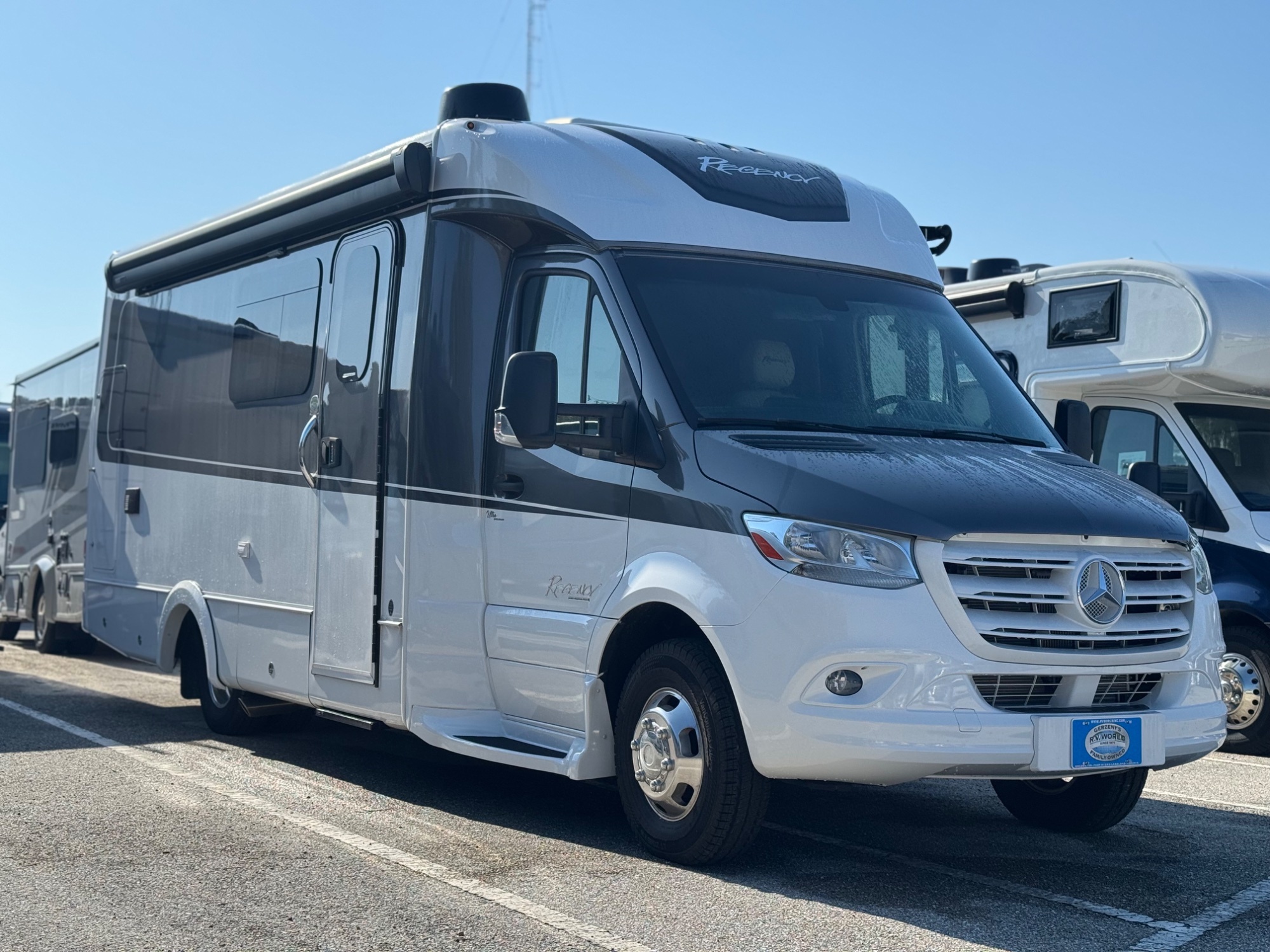 2023 Regency Rv Ultra Brougham 25MB in nokomis FL