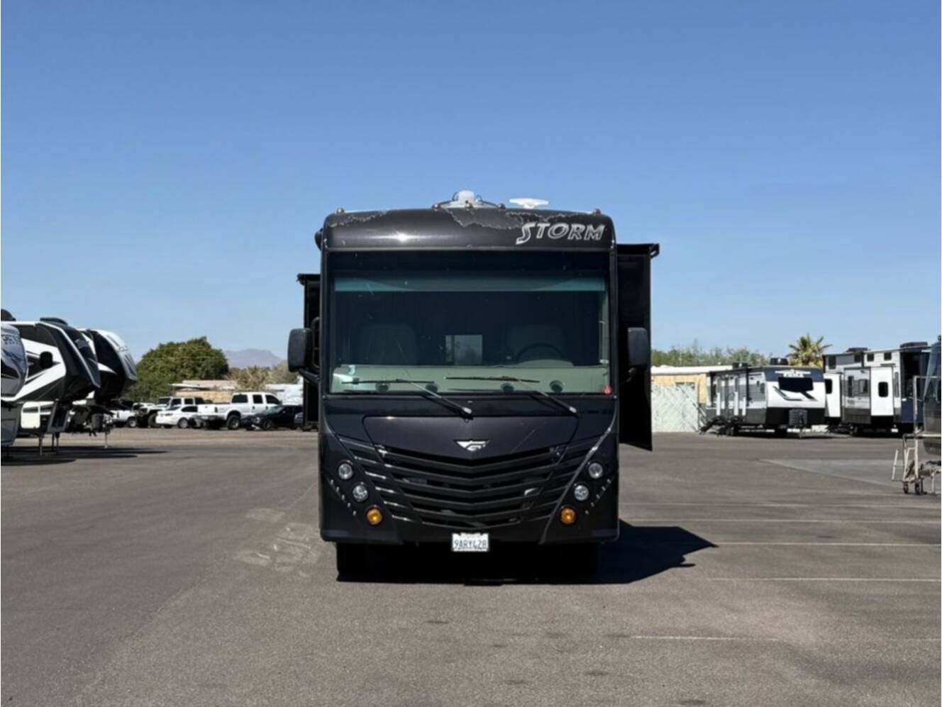 A photo of this 2016 Fleetwood Storm 30L
